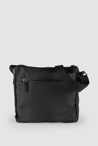 Czarna materiałowa listonoszka