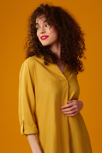 Oversize'owa tunika z dodatkiem lnu, żółta