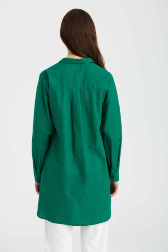 Luźna, zielona tunika z koszulowym kołnierzykiem