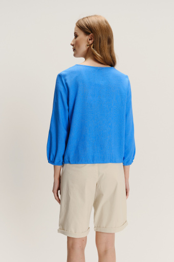 Wiskozowo-lniana bluzka w kolorze niebieskim 
