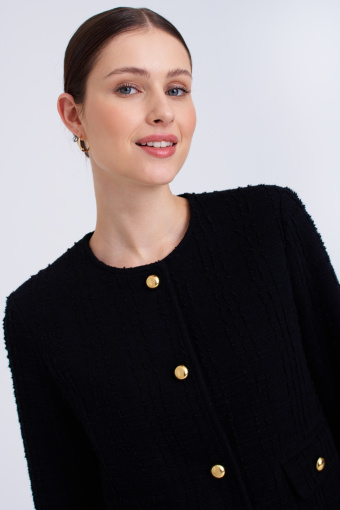 Pudełkowy, czarny żakiet z ozdobnymi guzikami