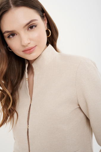 Beżowy prosty żakiet
