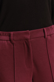 Efektowne bordowe spodnie z wysokim stanem