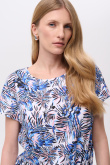 Casualowy top z egzotycznym printem