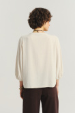 Jasnobeżowa bluzka z mieszanki wiskozy z lnem