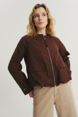 Czekoladowa kurtka typu bomber