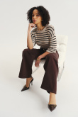 Jeansy wide leg w kolorze ciemnej czekolady