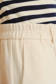 Kremowe spodnie z dodatkiem bawełny