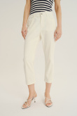 Białe spodnie w stylu casual