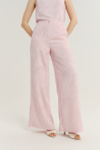 Eleganckie szerokie spodnie w jasnoróżowym kolorze