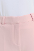 Eleganckie jasnoróżowe spodnie typu cygaretki