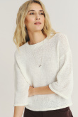 Biały sweter z szerokimi rękawami 3/4