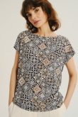Efektowny top z nadrukiem typu paisley