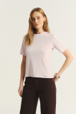 Basicowy t-shirt w pastelowym odcieniu różu