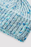 Jasnoniebieska prążkowana czapka typu beanie