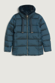Granatowa puchowa kurtka z efektownym kołnierzem Granatowa puchowa kurtka z efektownym kołnierzem