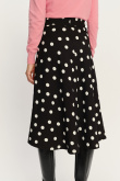 Kobieca delikatnie rozkloszowana spódnica midi nadruk w groszki