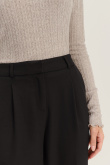 Eleganckie czarne spodnie w kant