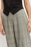 Luźne jasnoszare spodnie w kratę