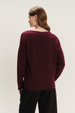 Burgundowy sweter o luźnym fasonie