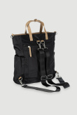 Czarny uniwersalny plecak z beżowymi dodatkami