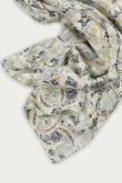 Pastelowa apaszka z printem paisley