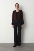 Ciemnogranatowe jeansy wide leg
