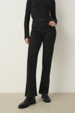 Uniwersalne czarne jeansy