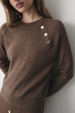 Dzianinowy sweter w kawowym odcieniu brązu