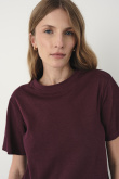 Bawełniany t-shirt w fioletowym kolorze