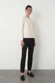 Bawełniany longsleeve w kolorze kremowym 