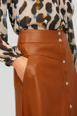 Rozkloszowana spódnica z ozdobnymi zatrzaskami, kolor ochry