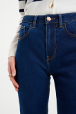 Ciemnogranatowe jeansy slim