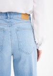 Spodnie jeansowe z szeroką nogawką