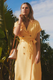 Sukienka z ozdobnymi guzikami, jasnożółta