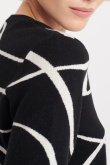 Czarny sweter z kontrastowym nadrukiem