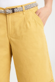 Żółte szorty z szeroką nogawką