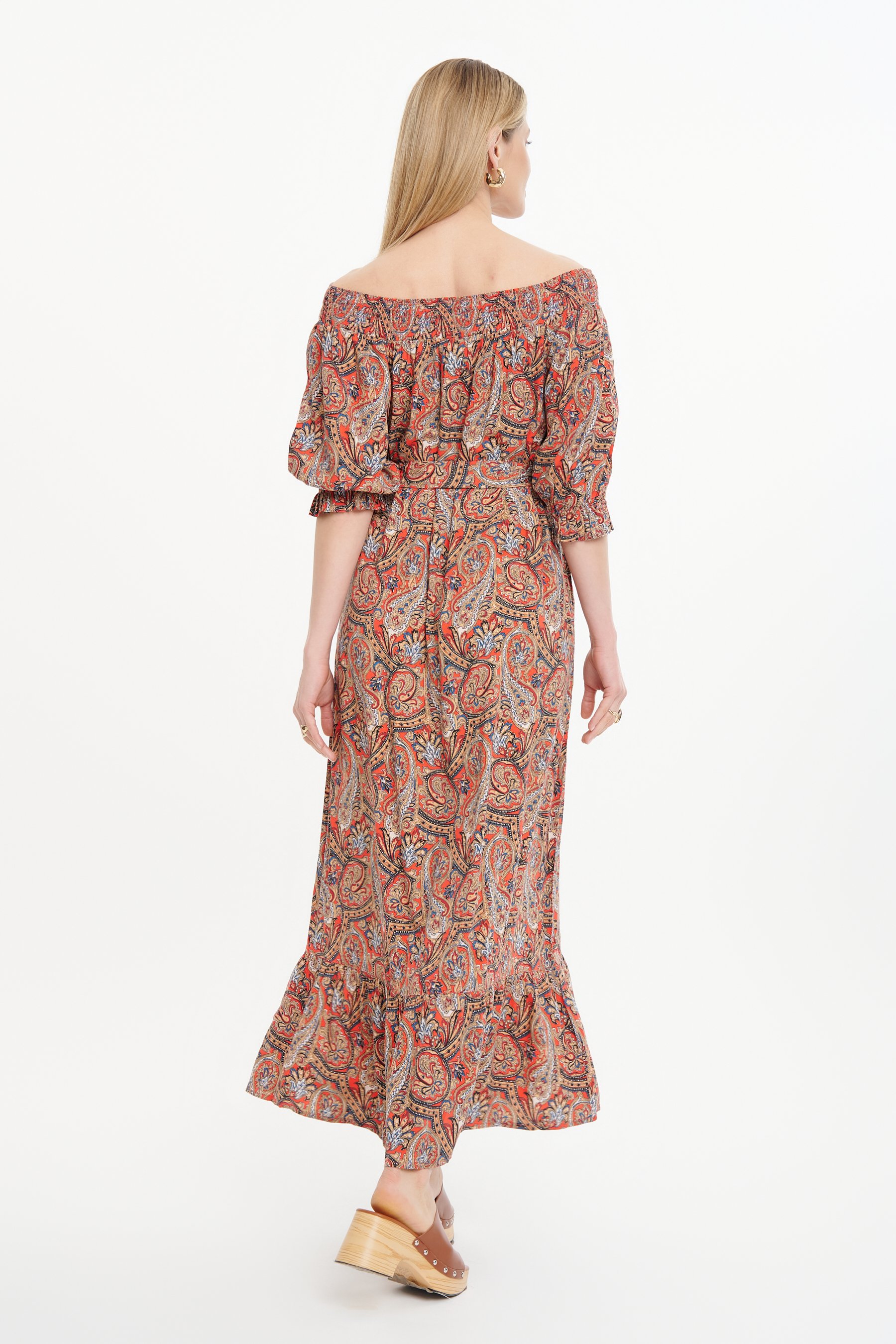Multikolorowa długa sukienka paisley