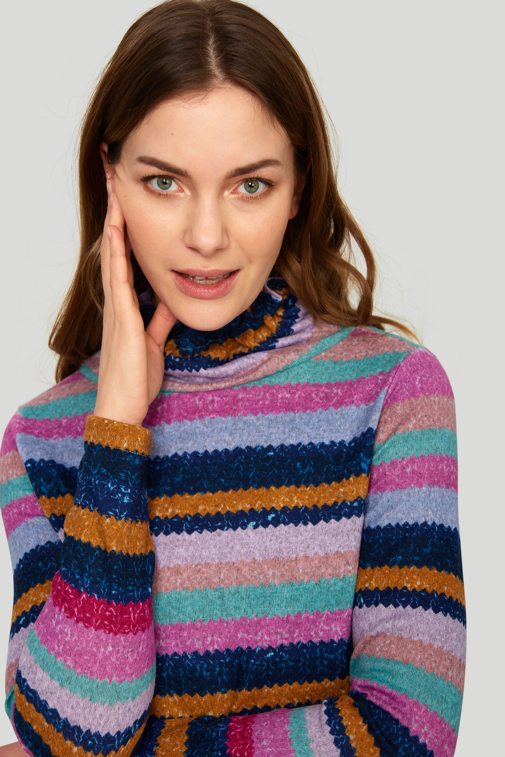 Sweter z nadrukiem